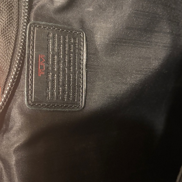 TUMI - Alpha Expandable Organizer  Laptop Briefcase - Picture 6 of 7